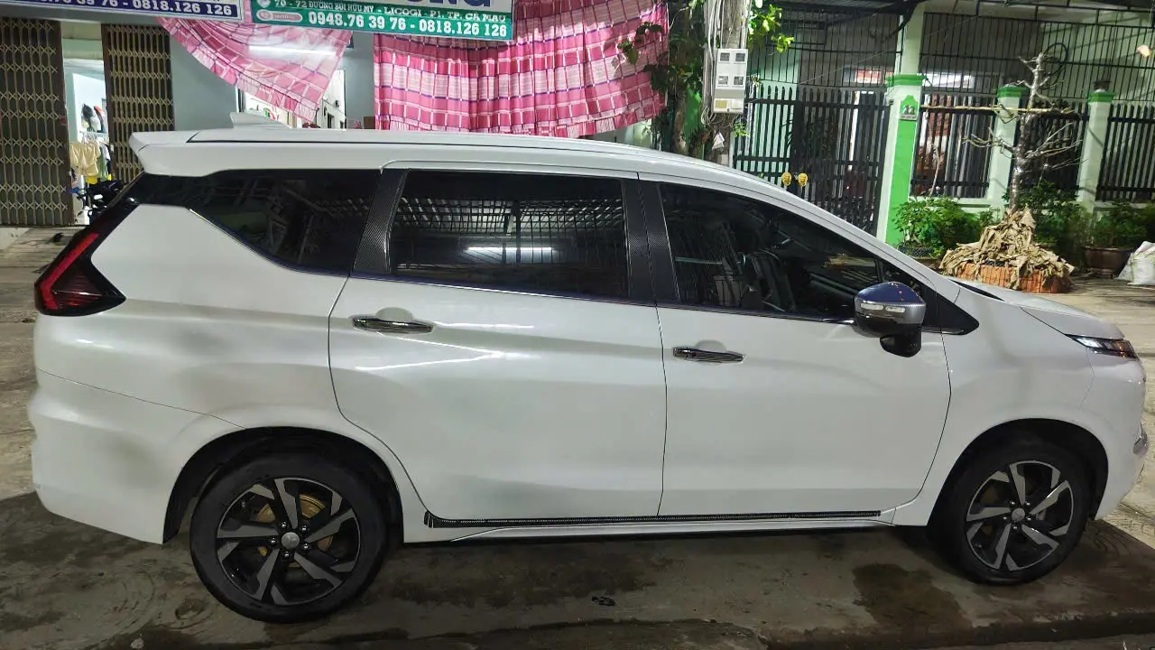 Mitsubishi xpander premium at 2023 - Ngoại thất 4