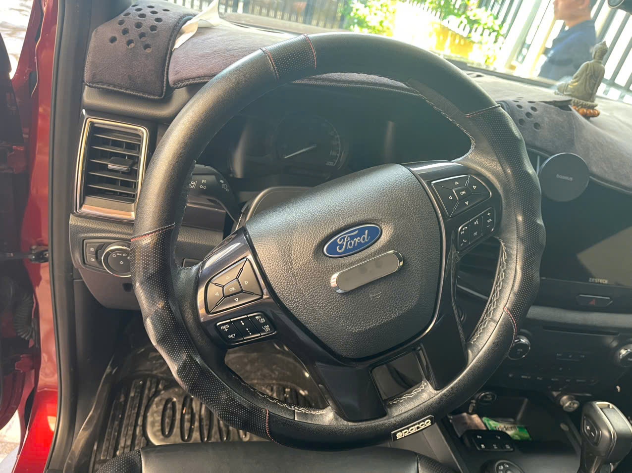 Ford Everest 4x4 Bitubo 2019 - Nội thất 3