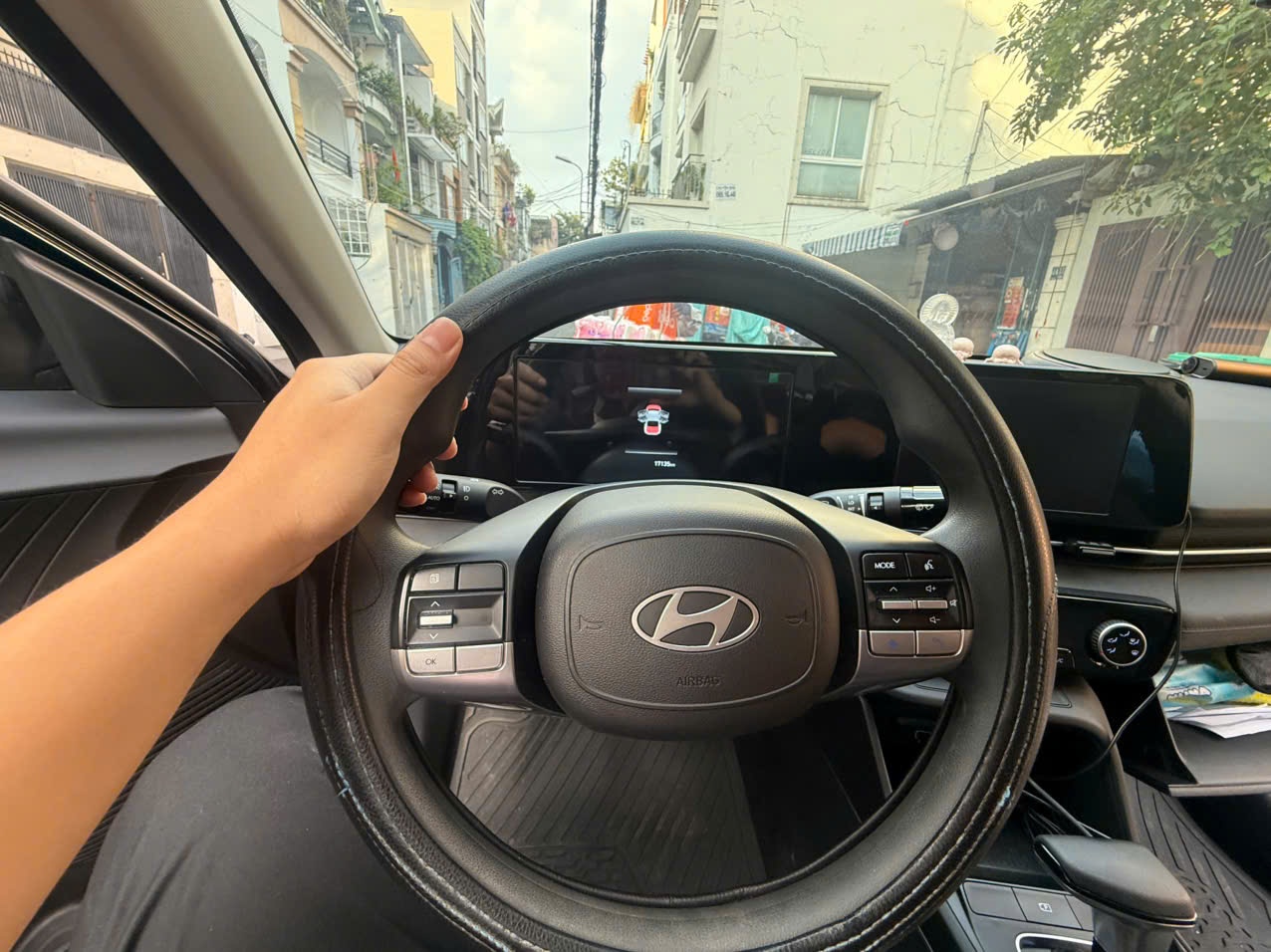 Hyundai Accent 1.5 AT 2024 - Nội thất 6