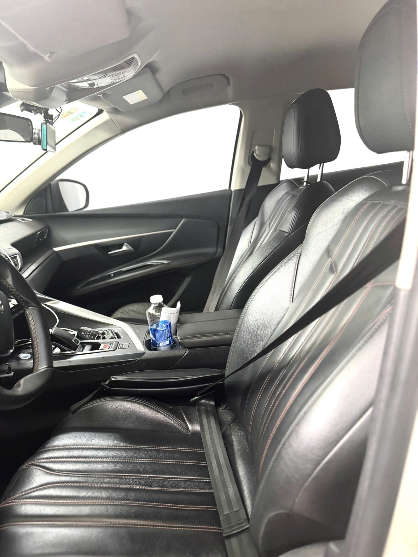 Peugeot 3008 Active 1.6 AT 2020 - Nội thất 10