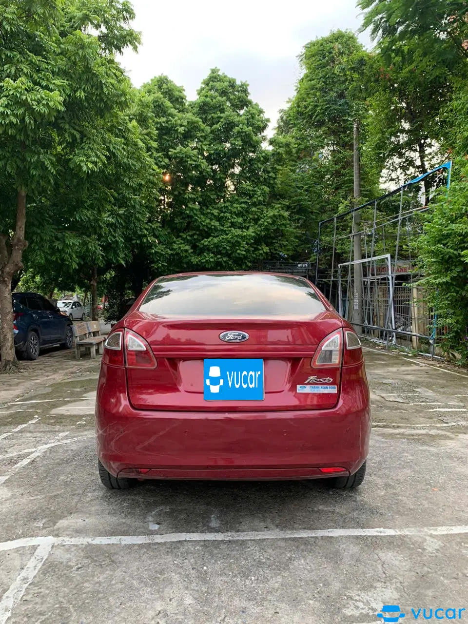 Ford Fiesta 2011 - Ngoại thất 3