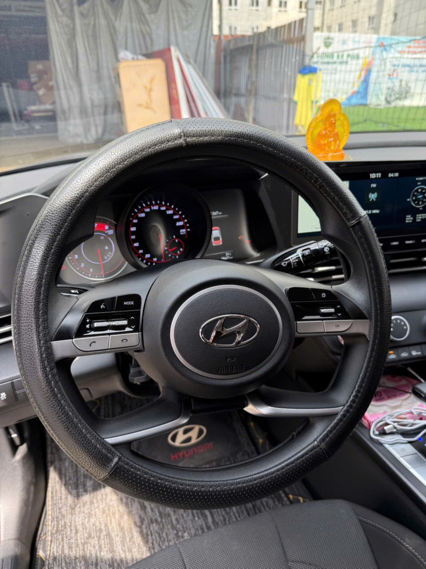 Hyundai Elantra 1.6 AT Tiêu chuẩn 2022 - Nội thất 5