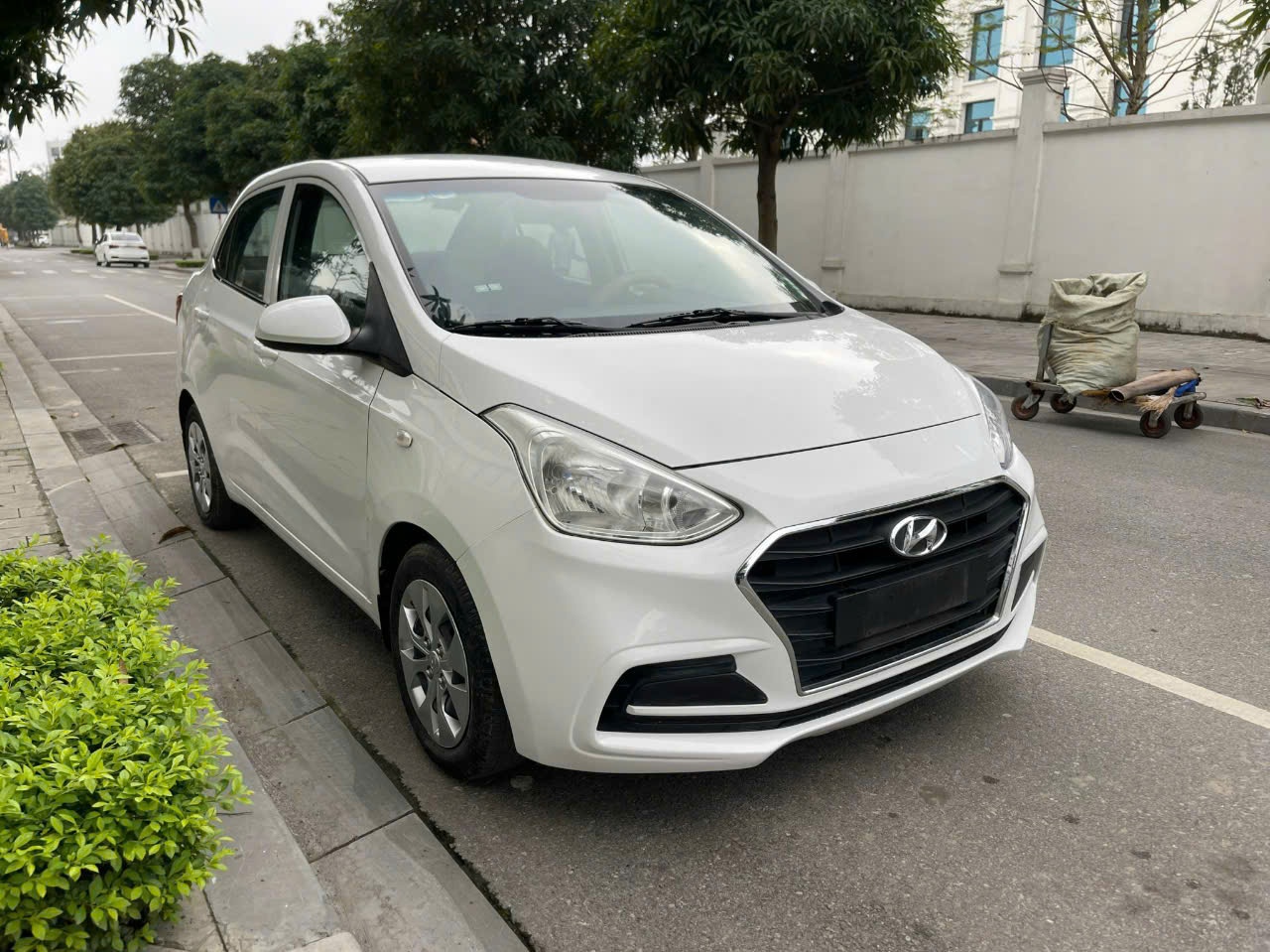 Hyundai I10 Sedan 2018 - Ngoại thất 2