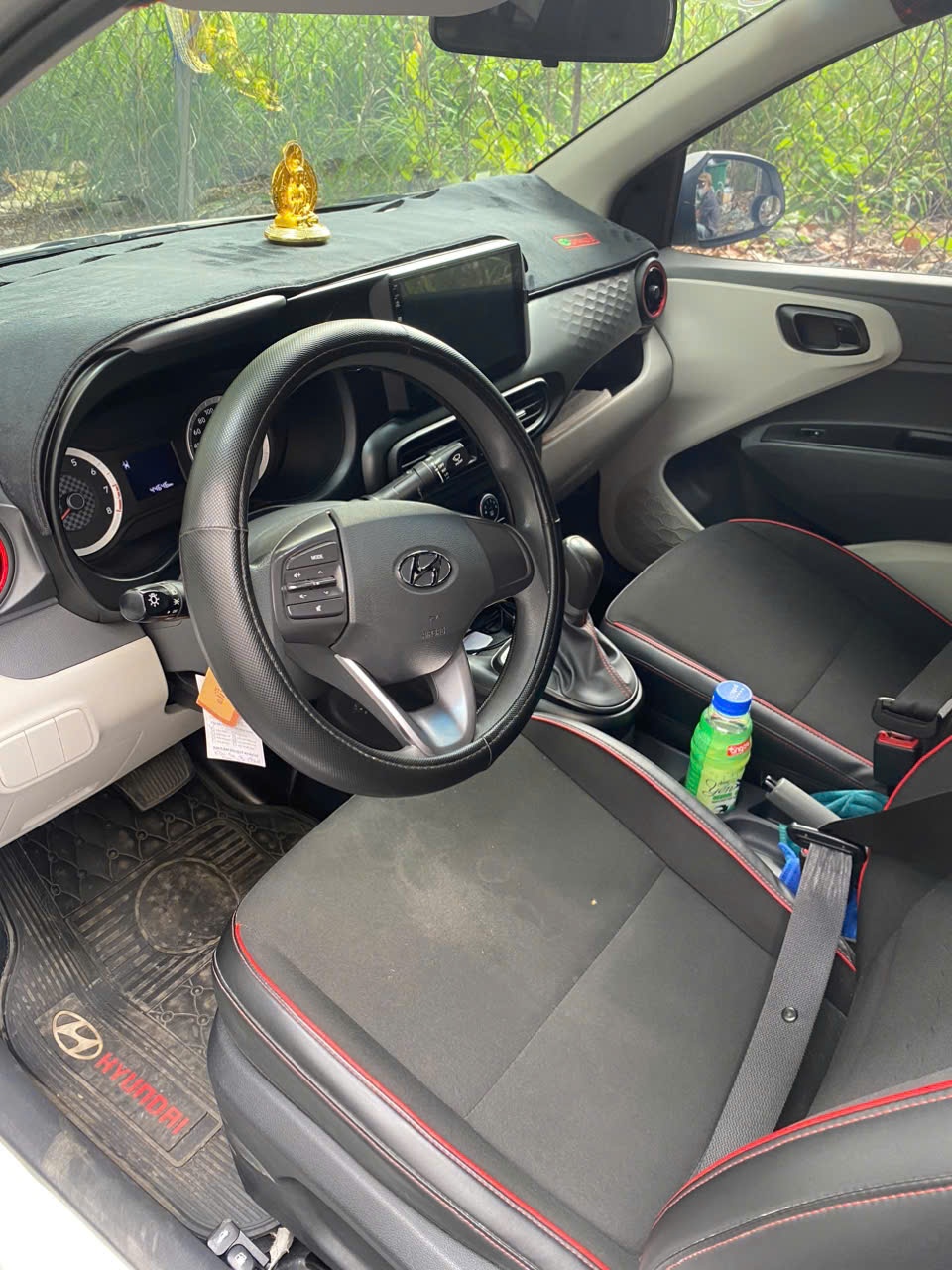 Hyundai I10 1.2 AT 2023 - Nội thất 5
