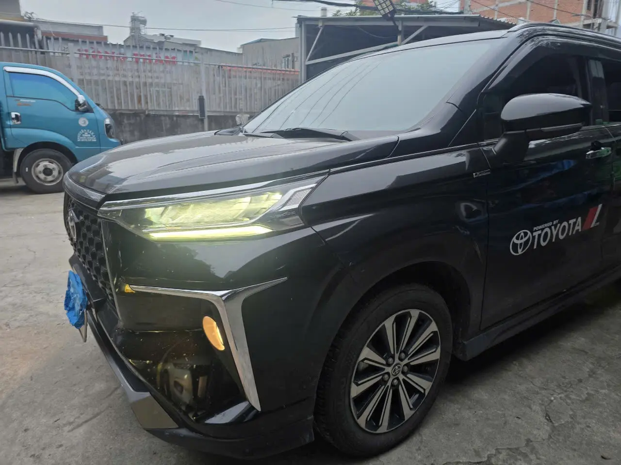 Toyota Veloz Cross 1.5 CVT 2023 - Ngoại thất 6