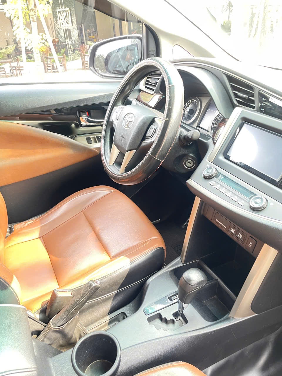 Toyota Innova 2019 2.0G - Nội thất 1