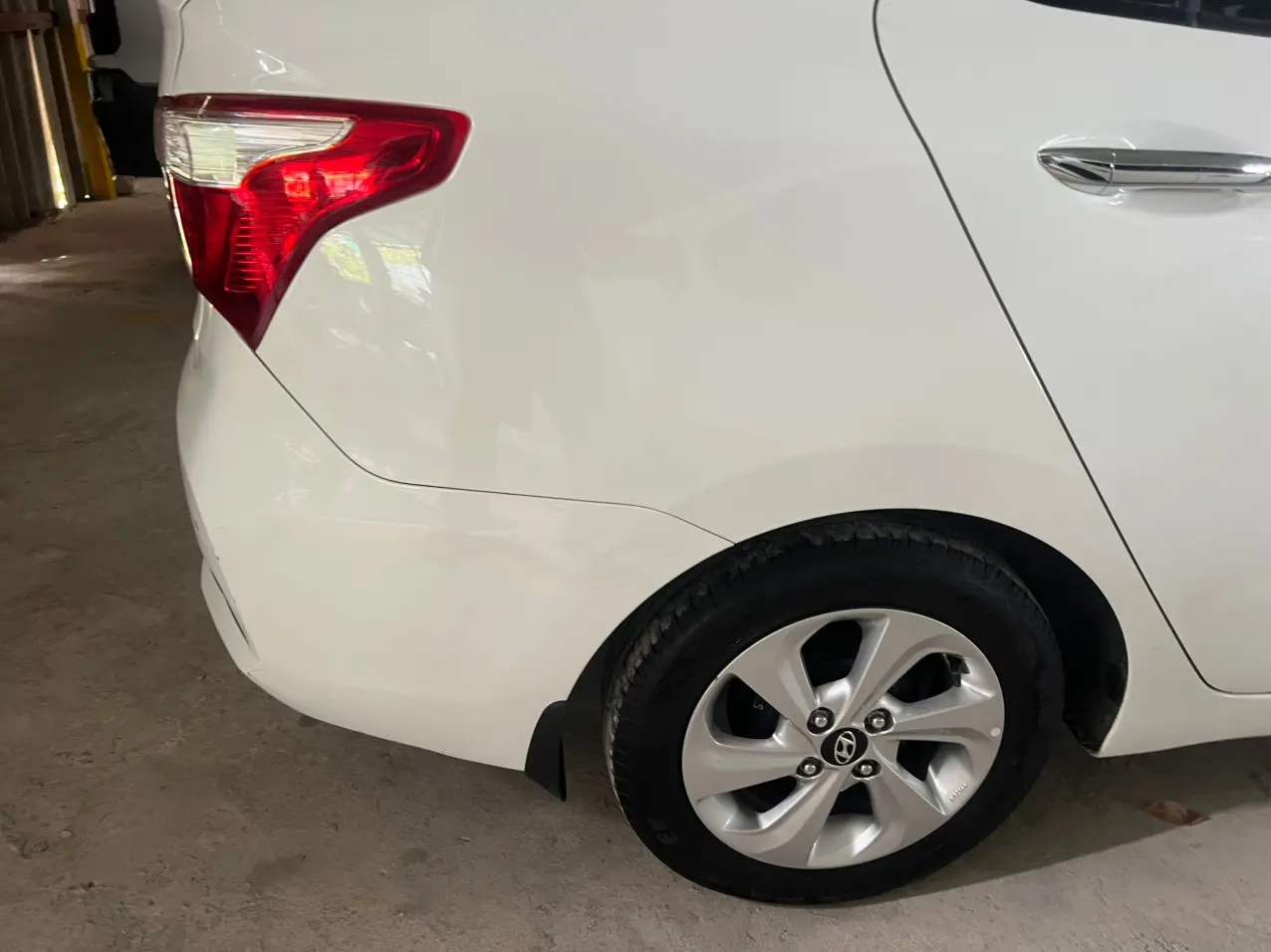 Hyundai i10 2021 Grand 1.2 AT - Ngoại thất 3