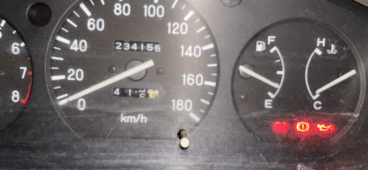 Mitsubishi Jolie đen 2005 - Nội thất 1