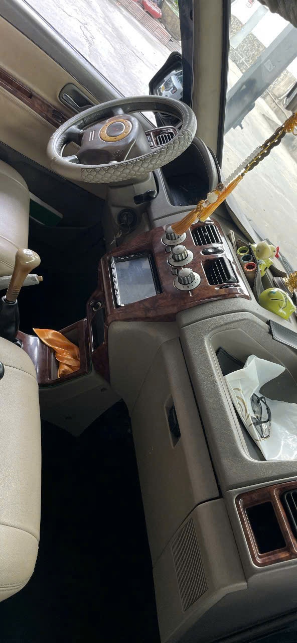 Mitsubishi Jolie đen 2005 - Nội thất 5