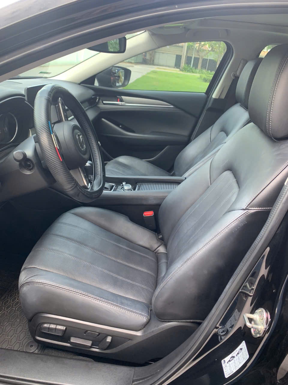 Mazda 6 Signature Premium 2.5 AT 2021 - Nội thất 3