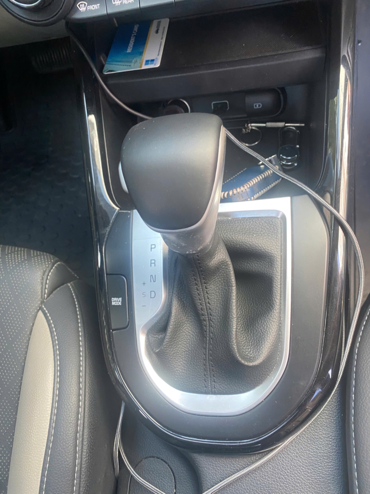 Kia K3 Luxury 1.6 AT 2022 - Nội thất 10