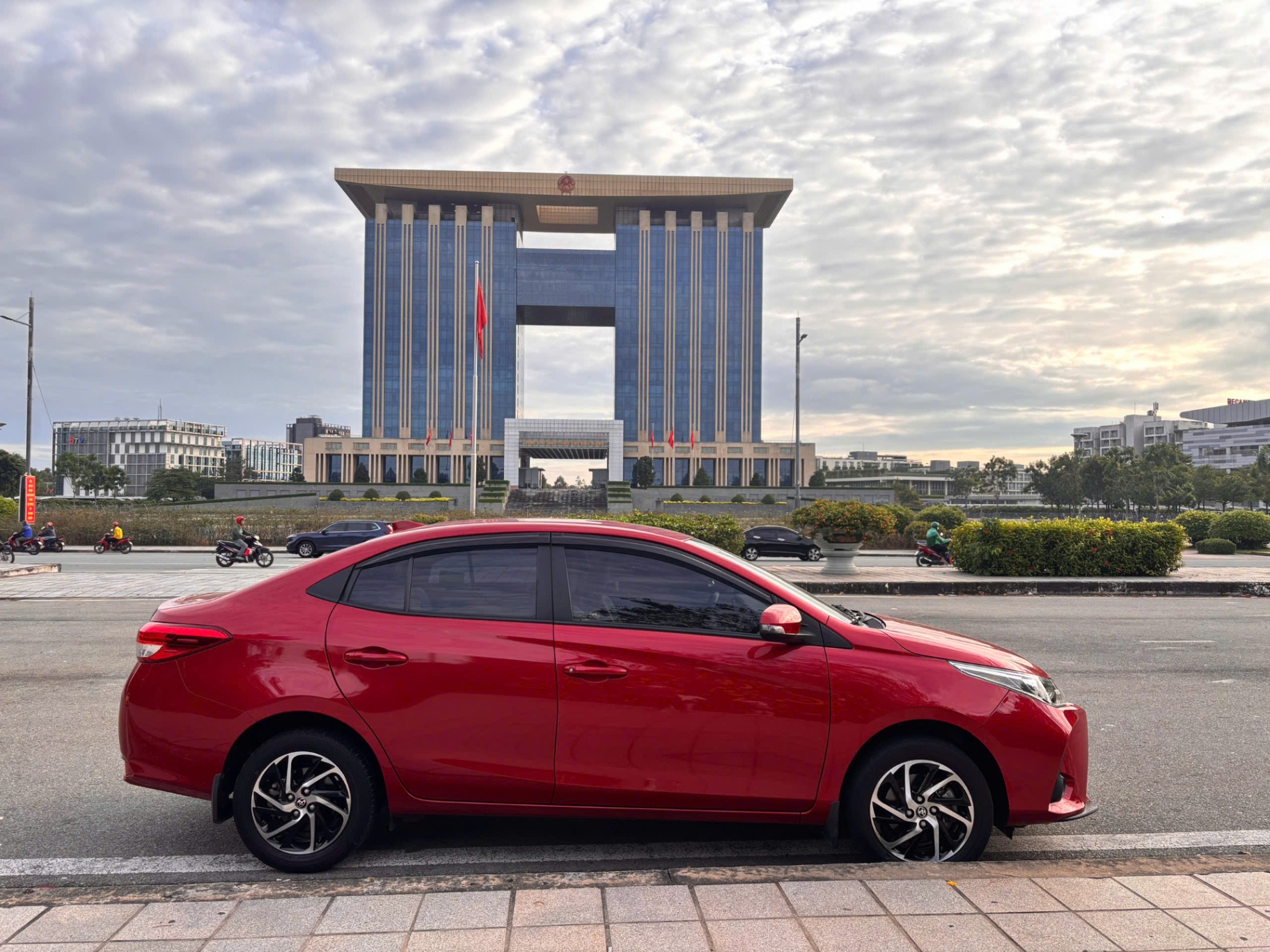 Toyota Vios 1.5E CVT 2021 - Ngoại thất 1