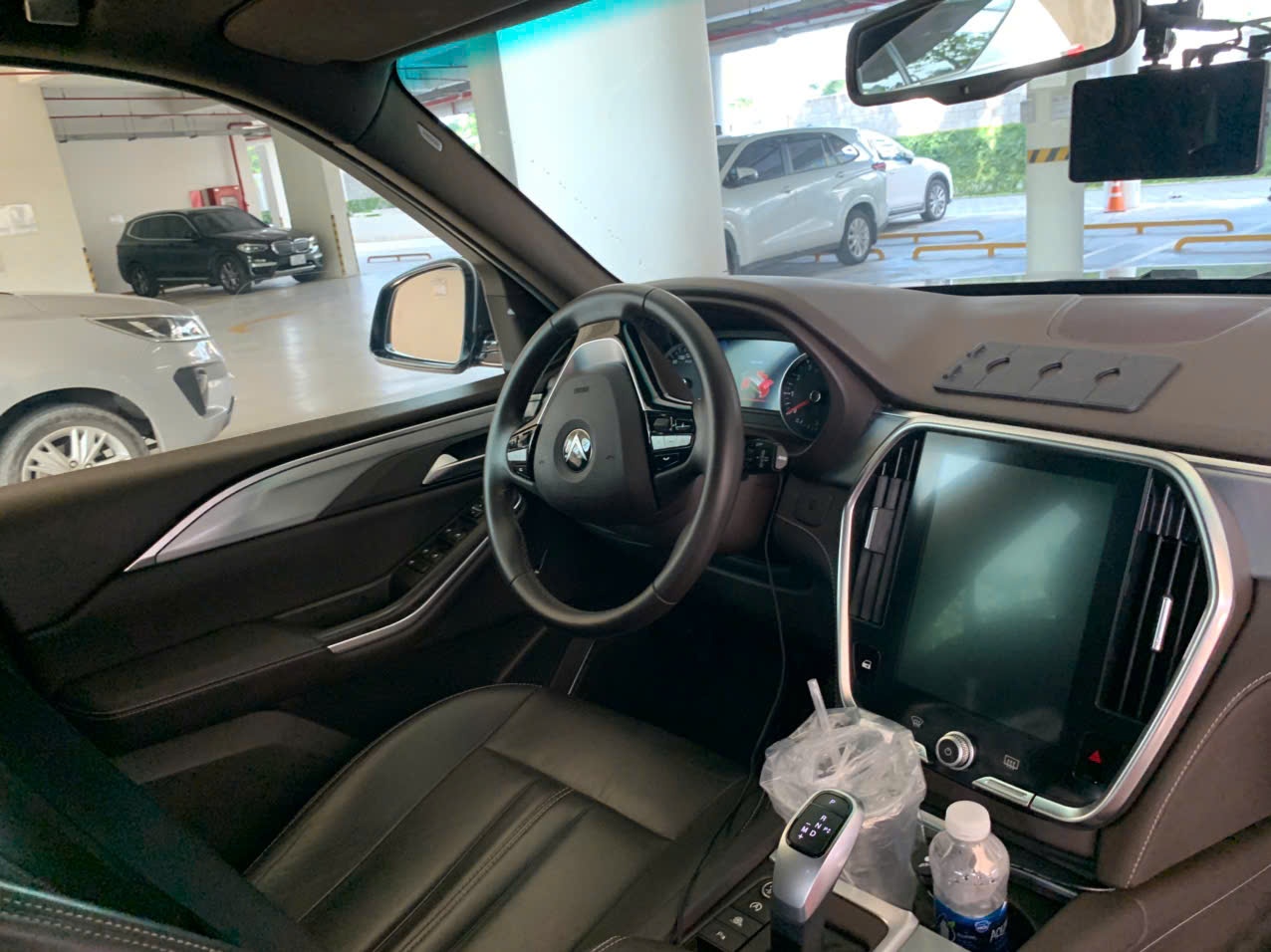 Vinfast Lux sa 2.0 Premium 2.0 AT 2020 - Nội thất 6