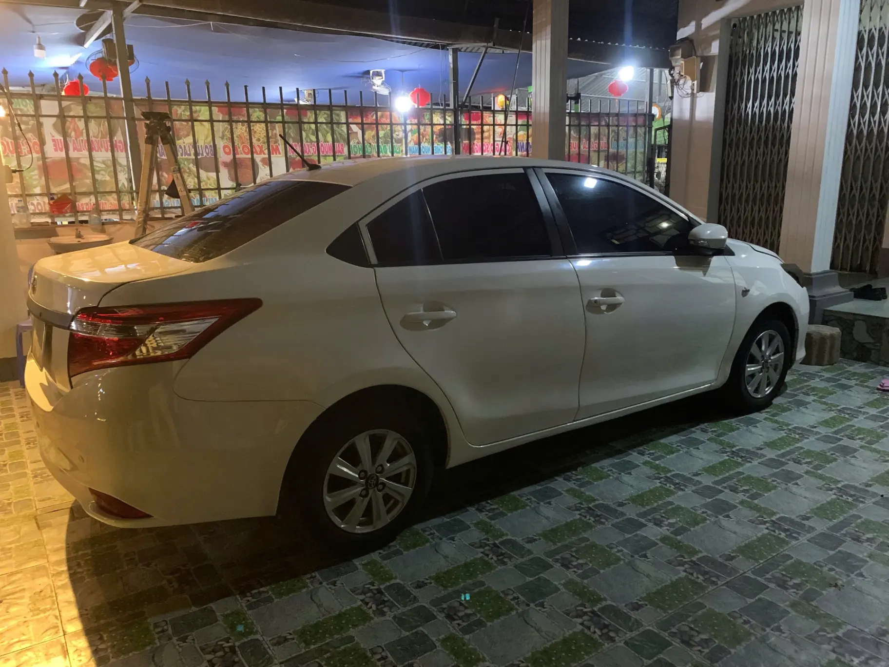 Toyota Vios 1.3 Limo 2016 - Ngoại thất 4