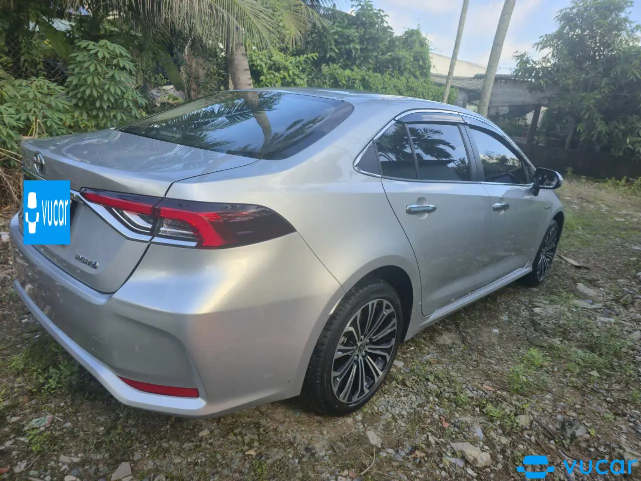Toyota Corolla altis 1.8HEV 2022 - Ngoại thất 5