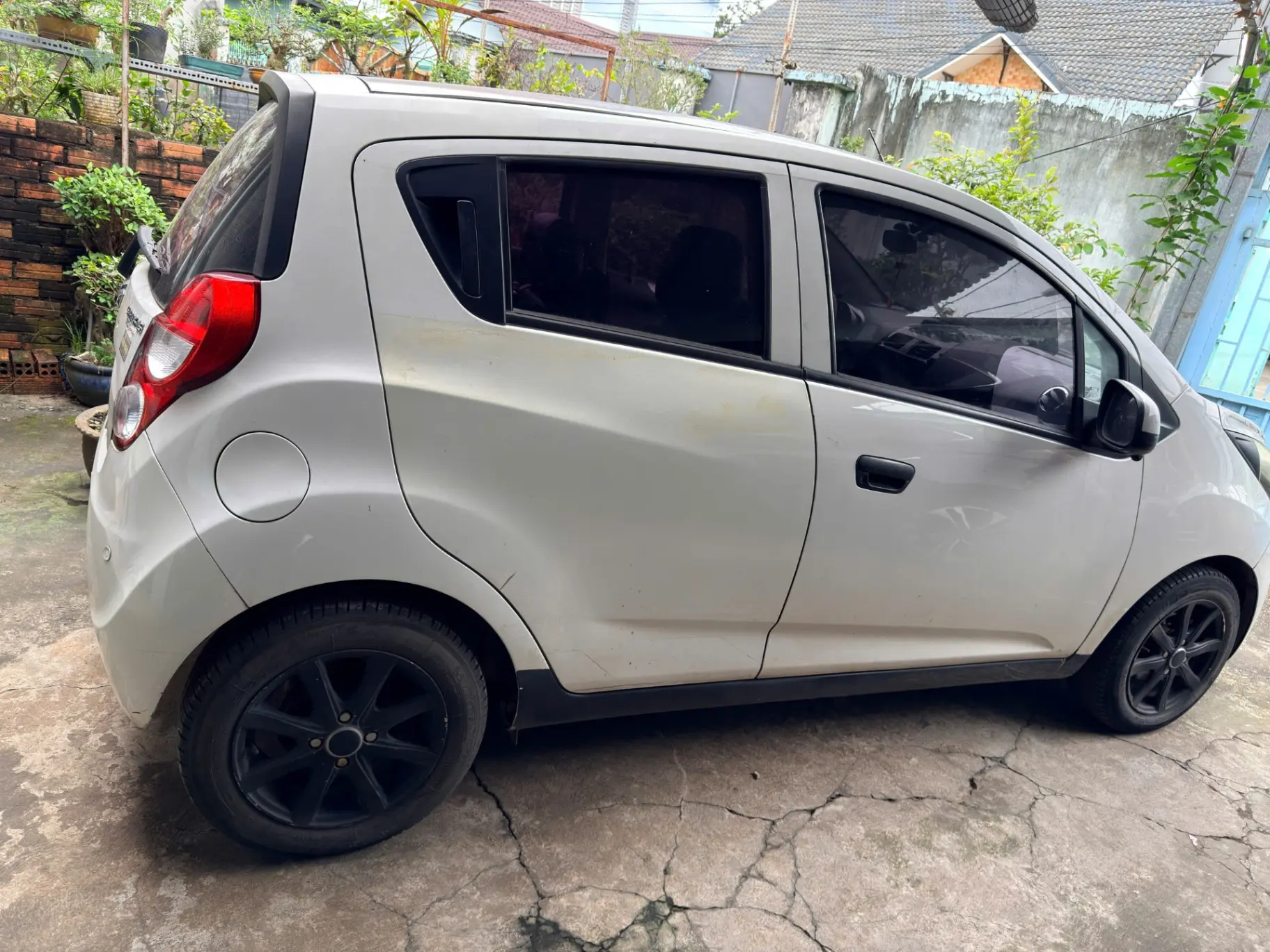 Chevrolet Spark LS 1.0 MT 2015 - Ngoại thất 2