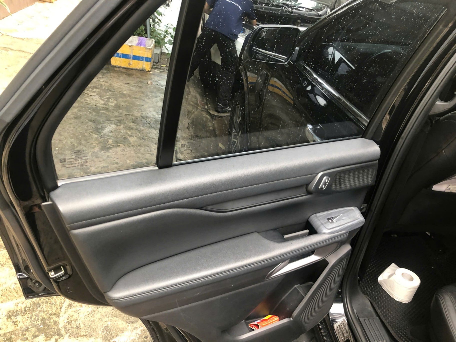 Ford Everest 2023 Titanium 2.0L 4x4AT - Nội thất 7