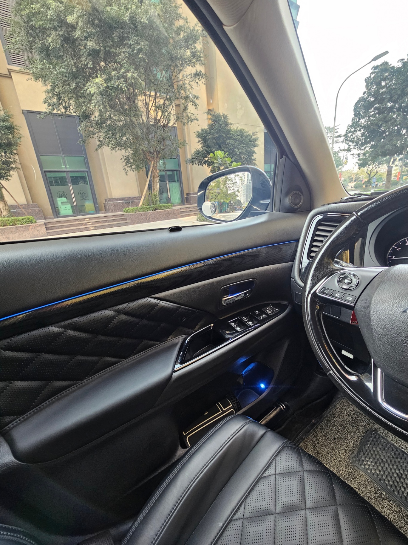 Mitsubishi Outlander 2019 2.0 CVT - Nội thất 4