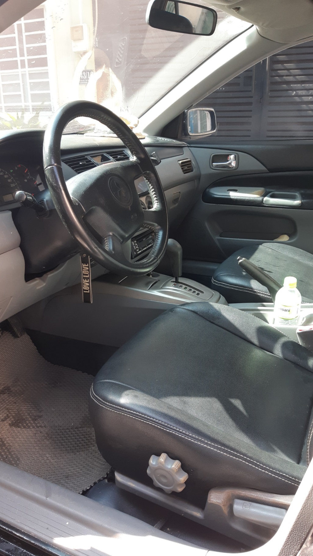 Mitsubishi Lancer GLX 1.6 AT 2004 - Nội thất 14