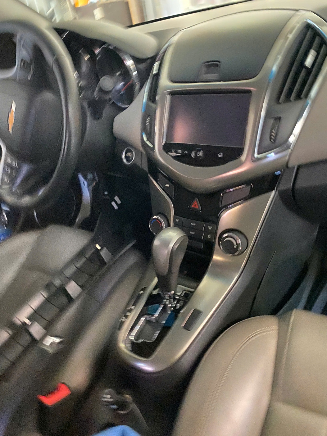 Chevrolet Cruze LTZ 1.8 AT 2015 - Nội thất 7