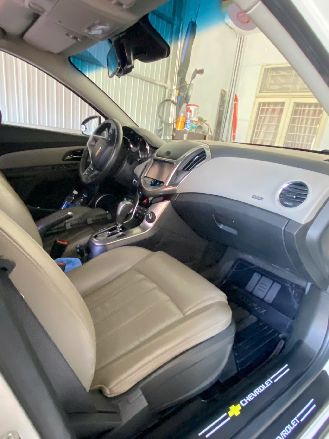 Chevrolet Cruze LTZ 1.8 AT 2015 - Nội thất 1