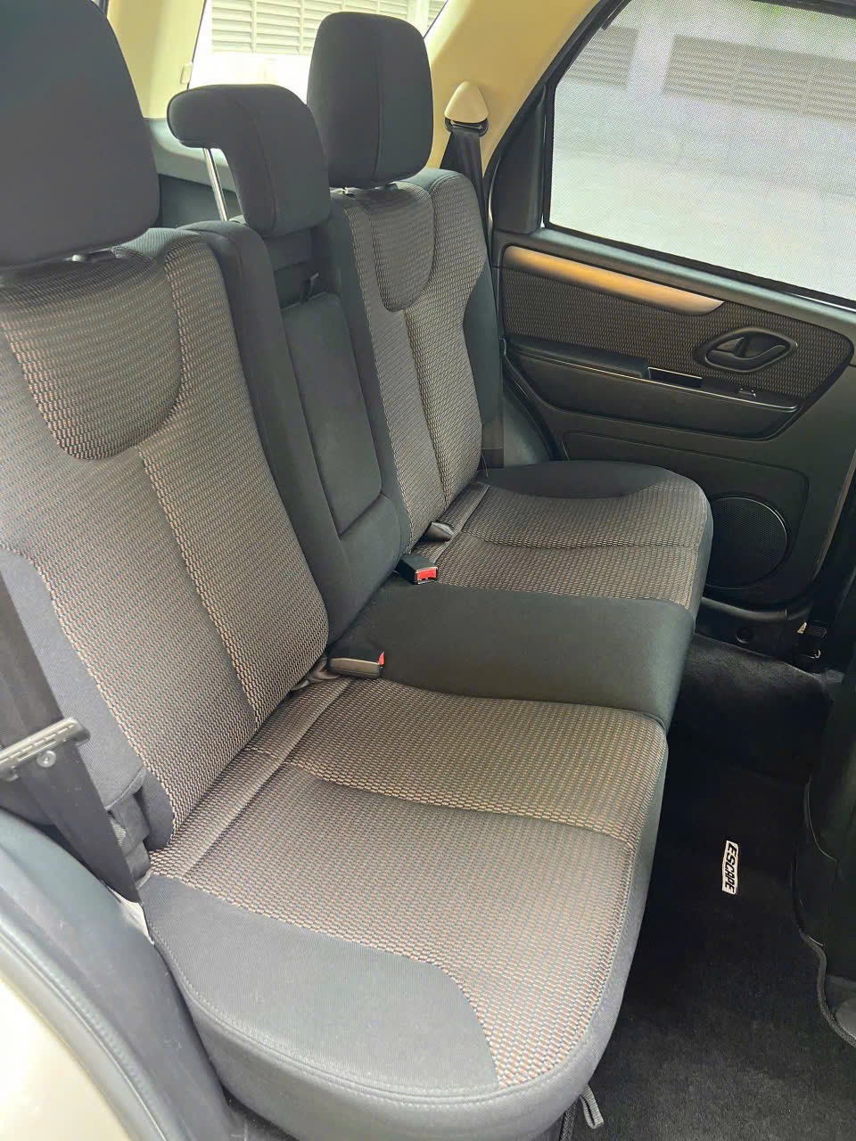 Ford Escape XLT 2.3L 4x2 AT 2009 - Nội thất 4