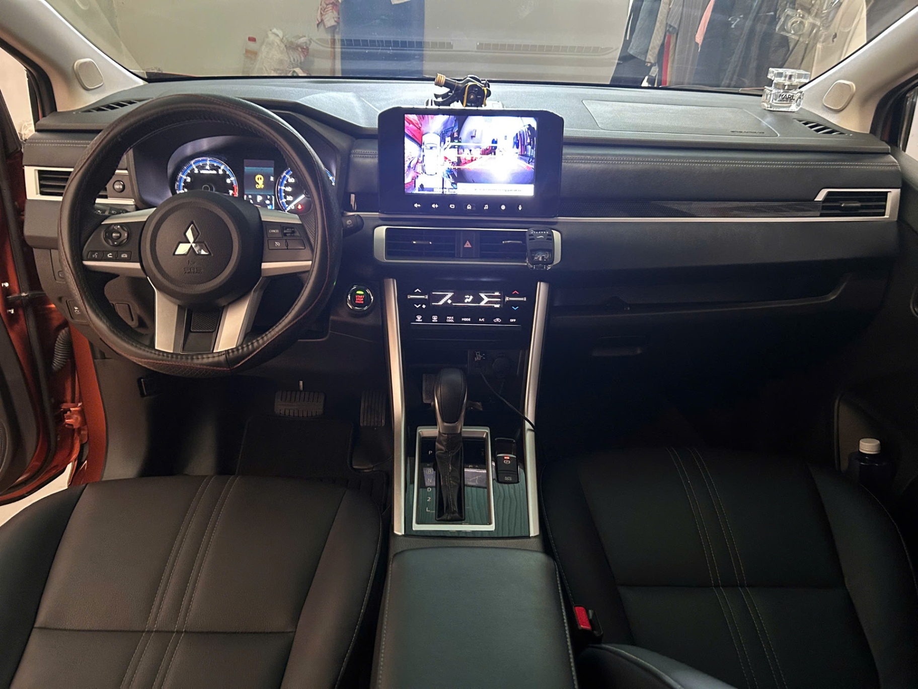 Mitsubishi Xpander Cross 1.5 AT 2022 - Nội thất 2