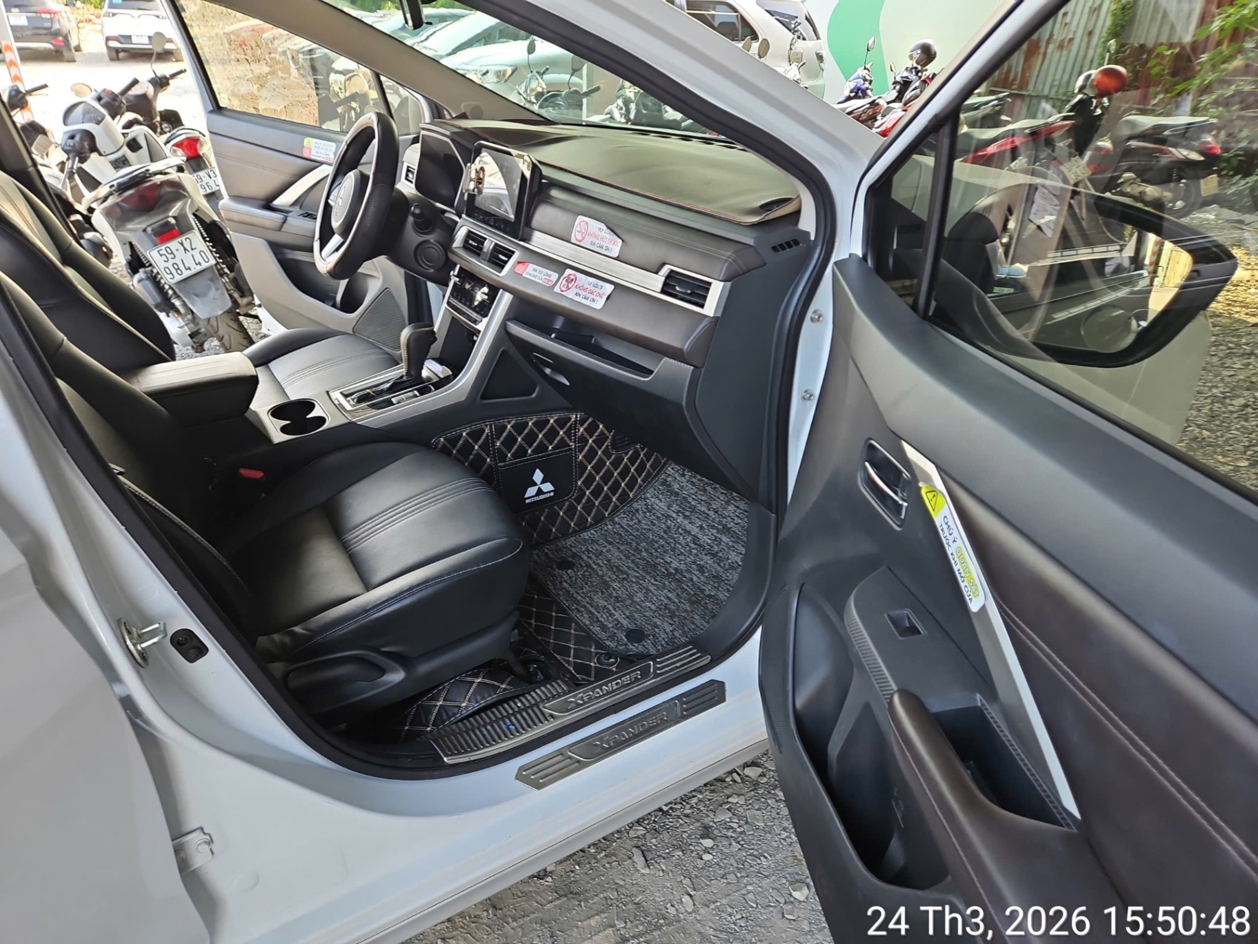 Mitsubishi Xpander 1.5 pre 2022 - Nội thất 2
