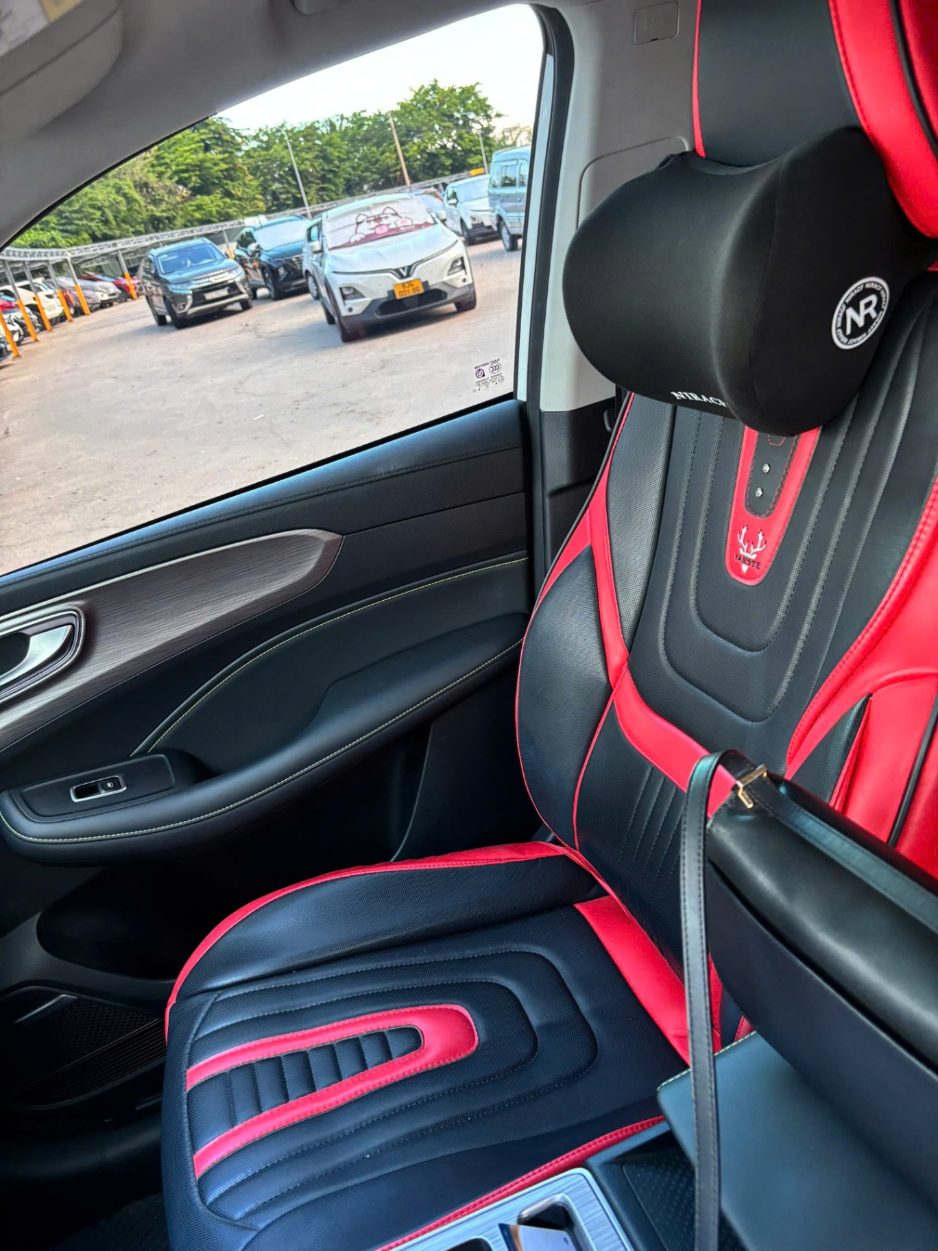 MG RX5 1.5T LUX 2023 - Nội thất 10