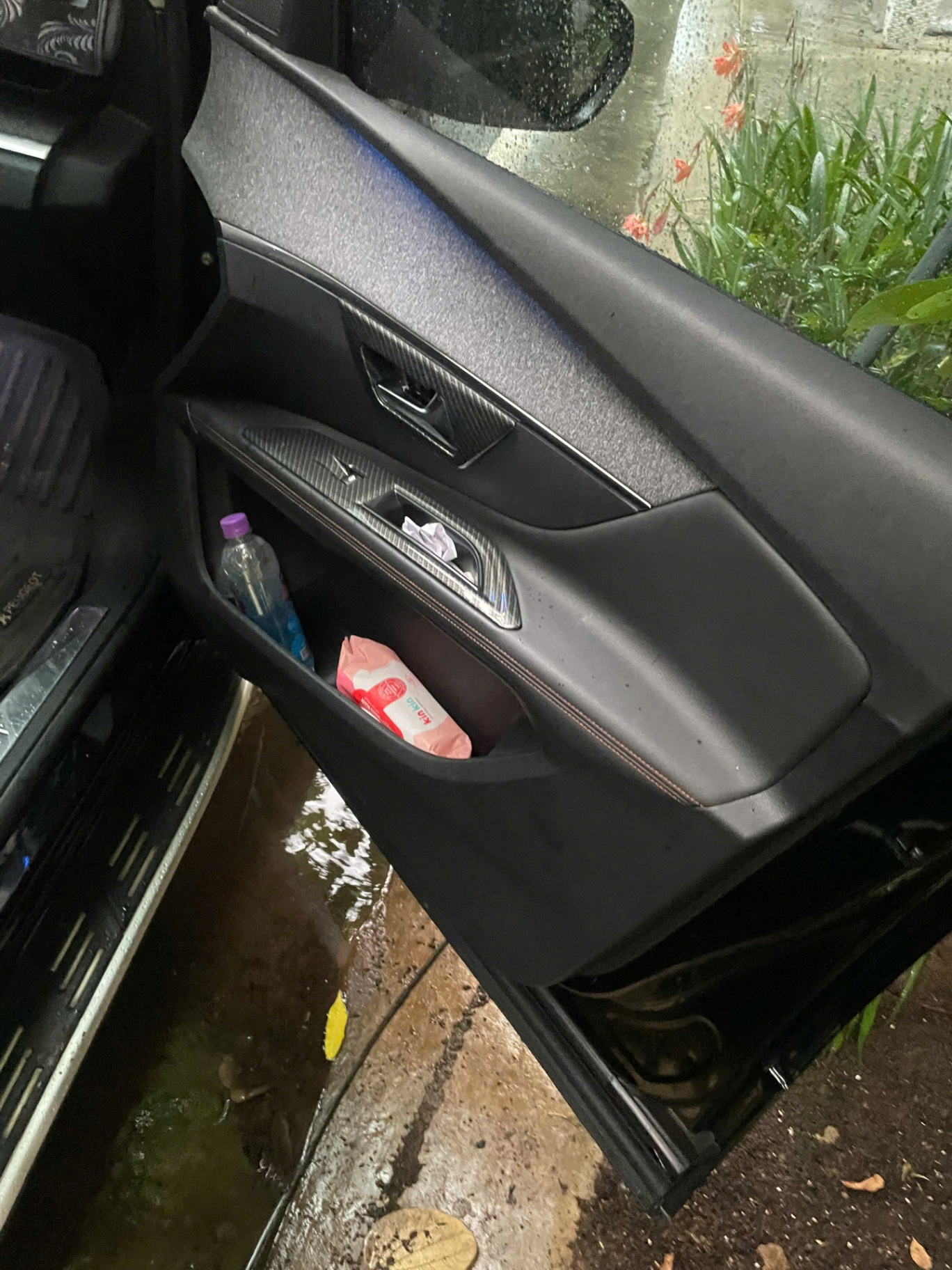 Peugeot 3008 Allure 1.6 AT 2021 - Nội thất 3