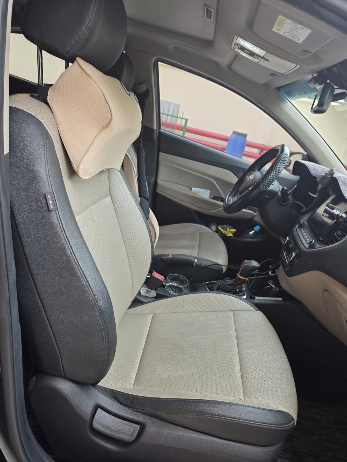 Hyundai Accent 1.4 at đặc biệt 2023 - Nội thất 3