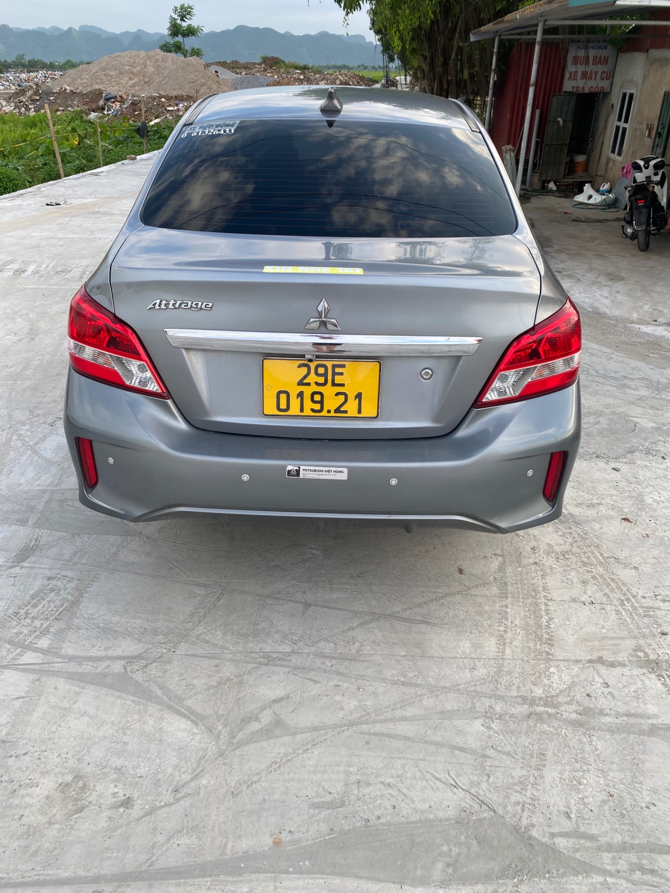 Mitsubishi Attrage 1.2 MT 2021 - Ngoại thất 1
