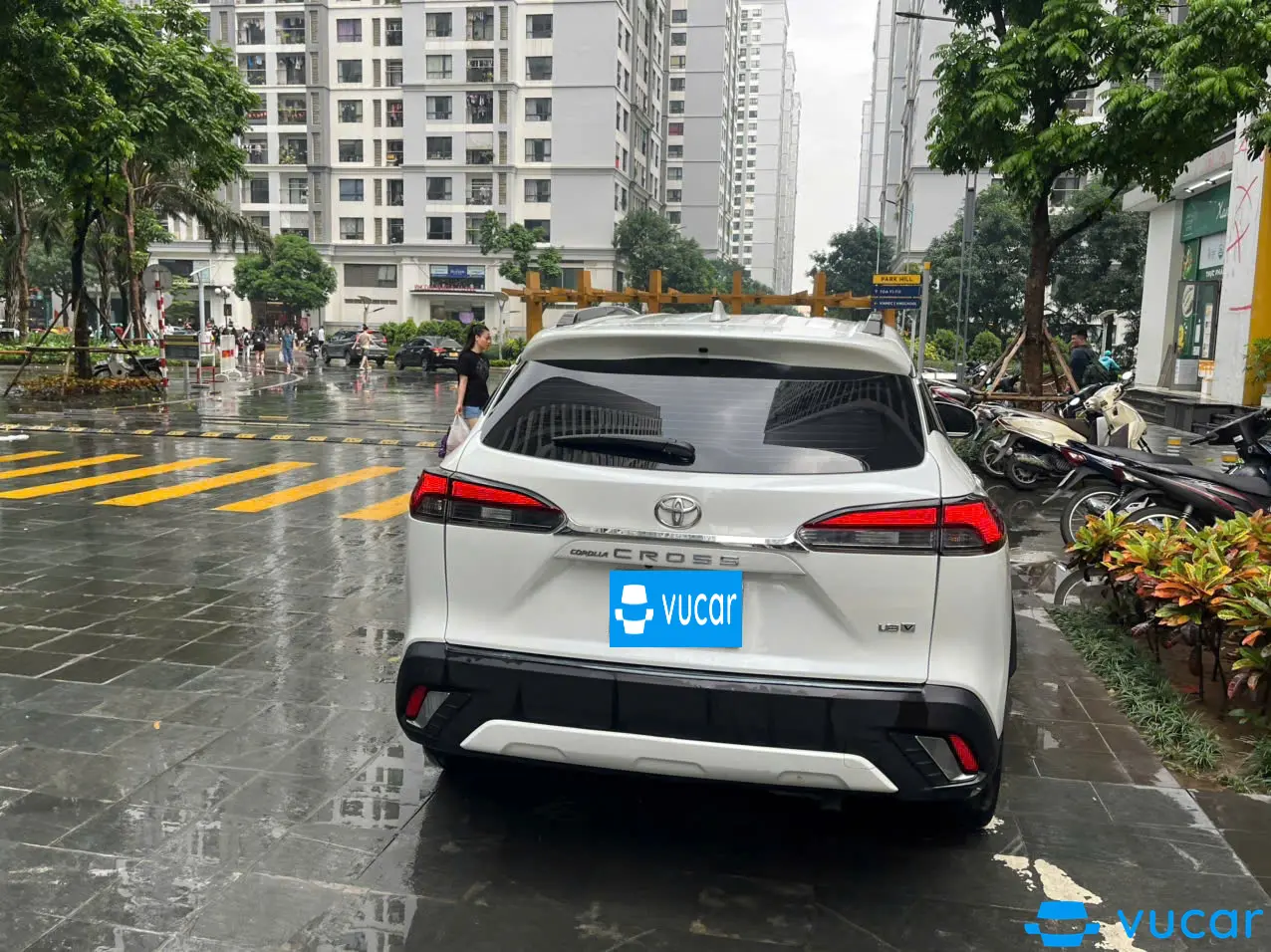 Toyota Corolla cross 1.8V 2020 - Ngoại thất 8