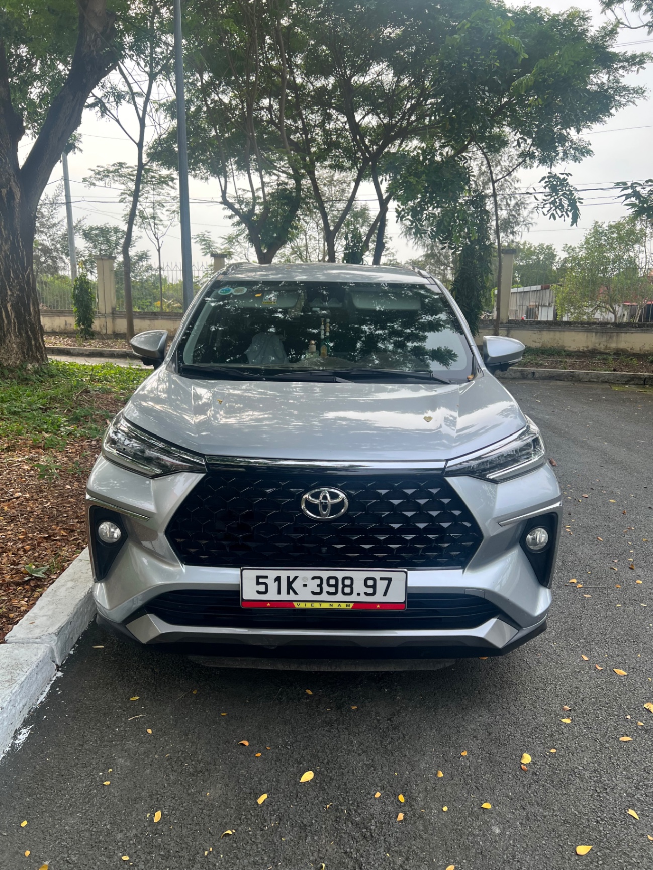 Toyota Veloz Cross Top 1.5 CVT 2022 - Ngoại thất 4