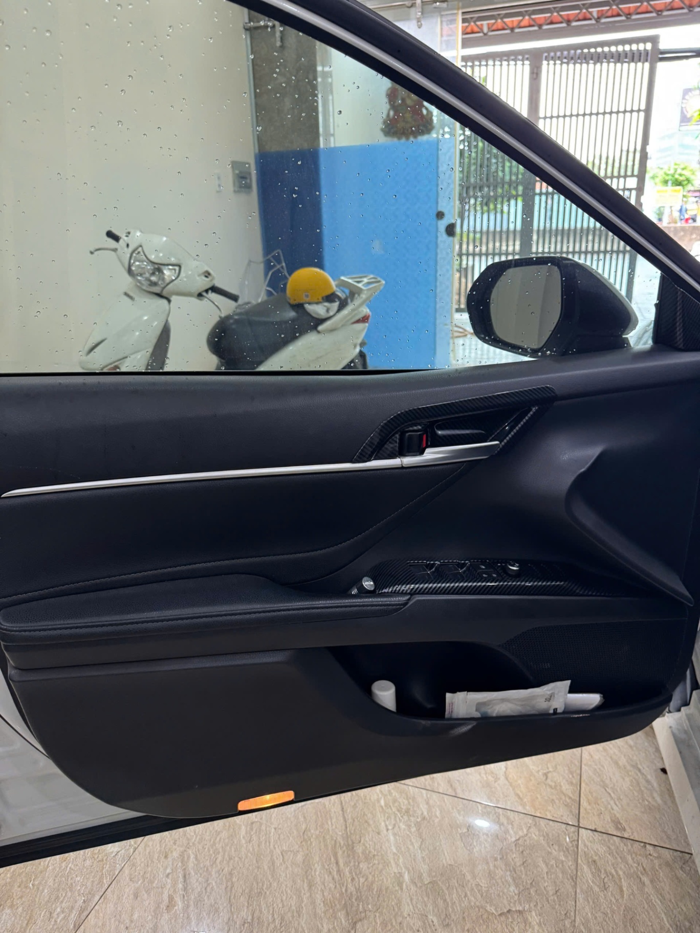 Toyota Camry 2025 2.5 HV - Nội thất 2