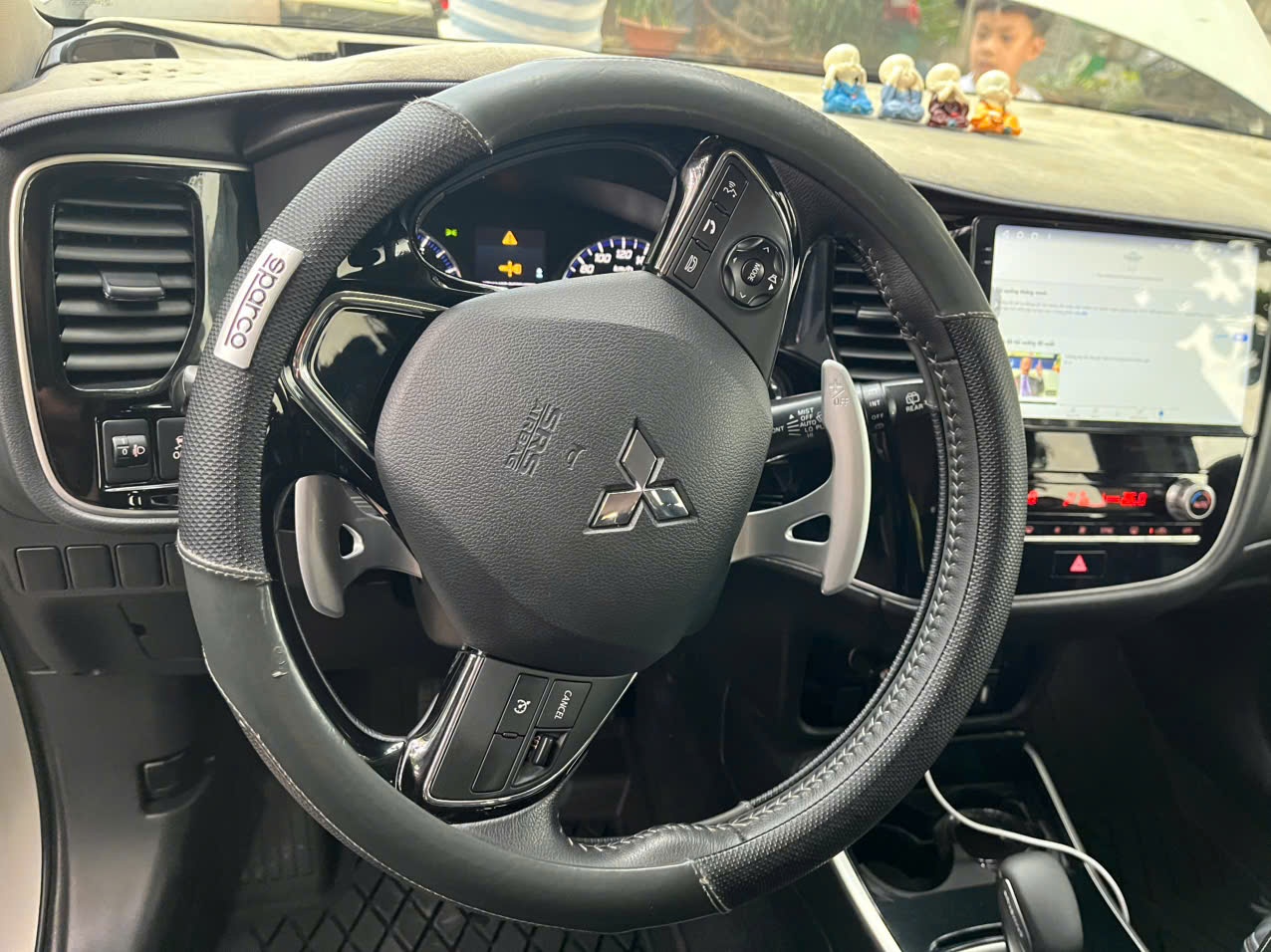 Mitsubishi Outlander 2.0 CVT 2020 - Nội thất 4
