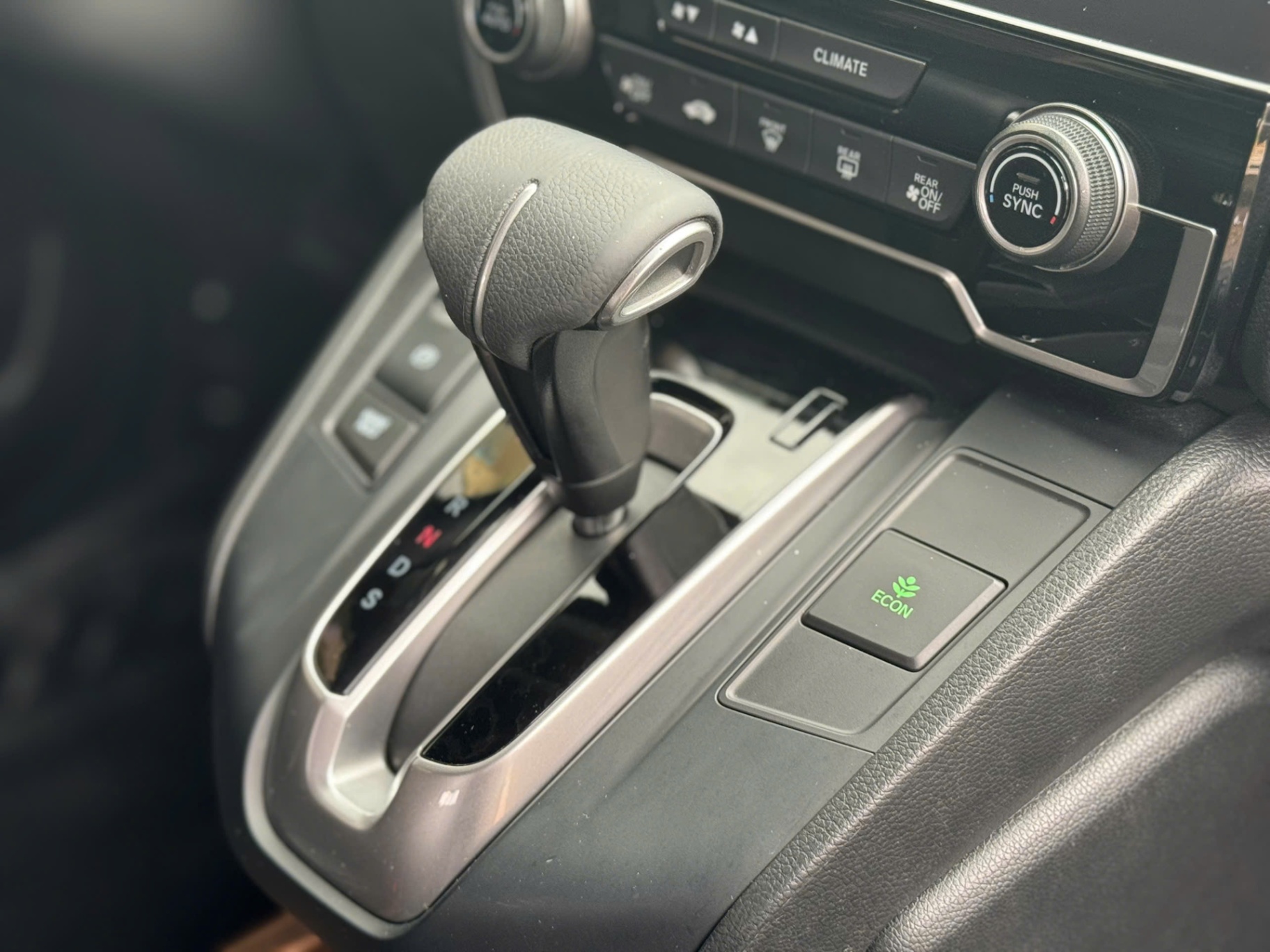 Honda CRV 2019 L - Nội thất 9