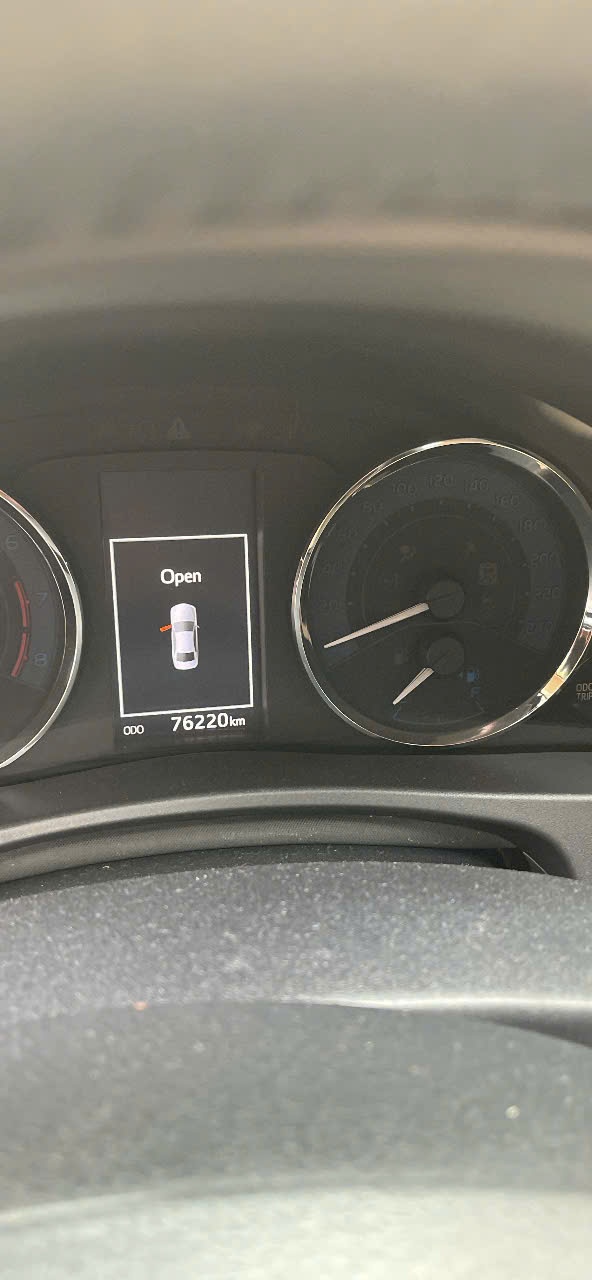 Toyota Corolla altis 1.8G AT 2018 - Nội thất 1
