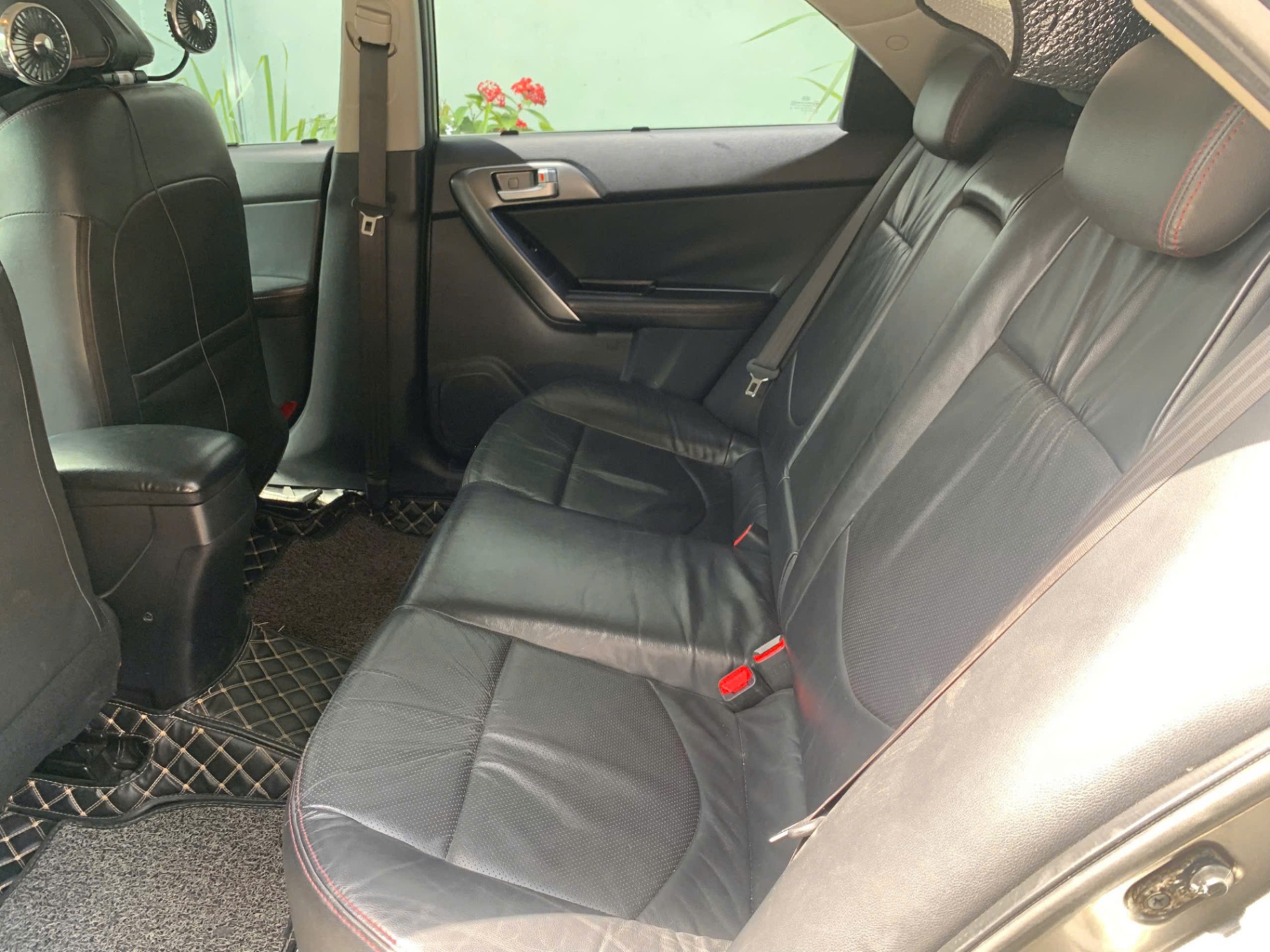 Kia Cerato  2010 - Nội thất 2