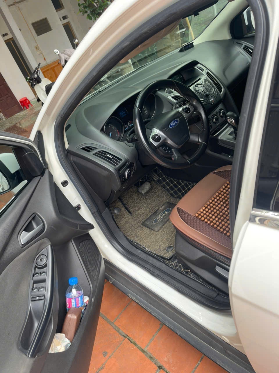 Ford Focus 2015 - Nội thất 3