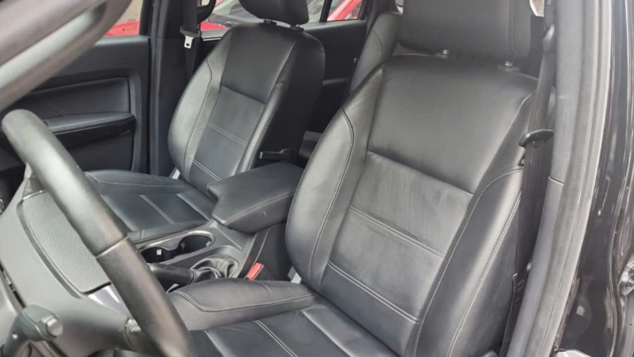 Ford Everest 4x4 2018 - Nội thất 1