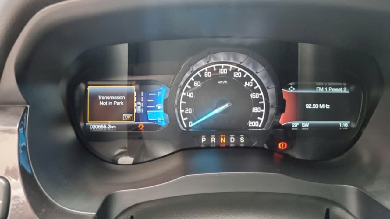 Ford Everest 4x4 2018 - Nội thất 3
