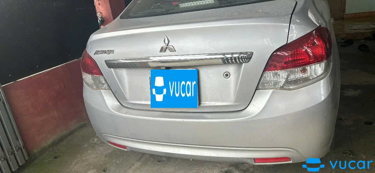 Mitsubishi Attrage 1.2 AT 2015 - Ngoại thất 3