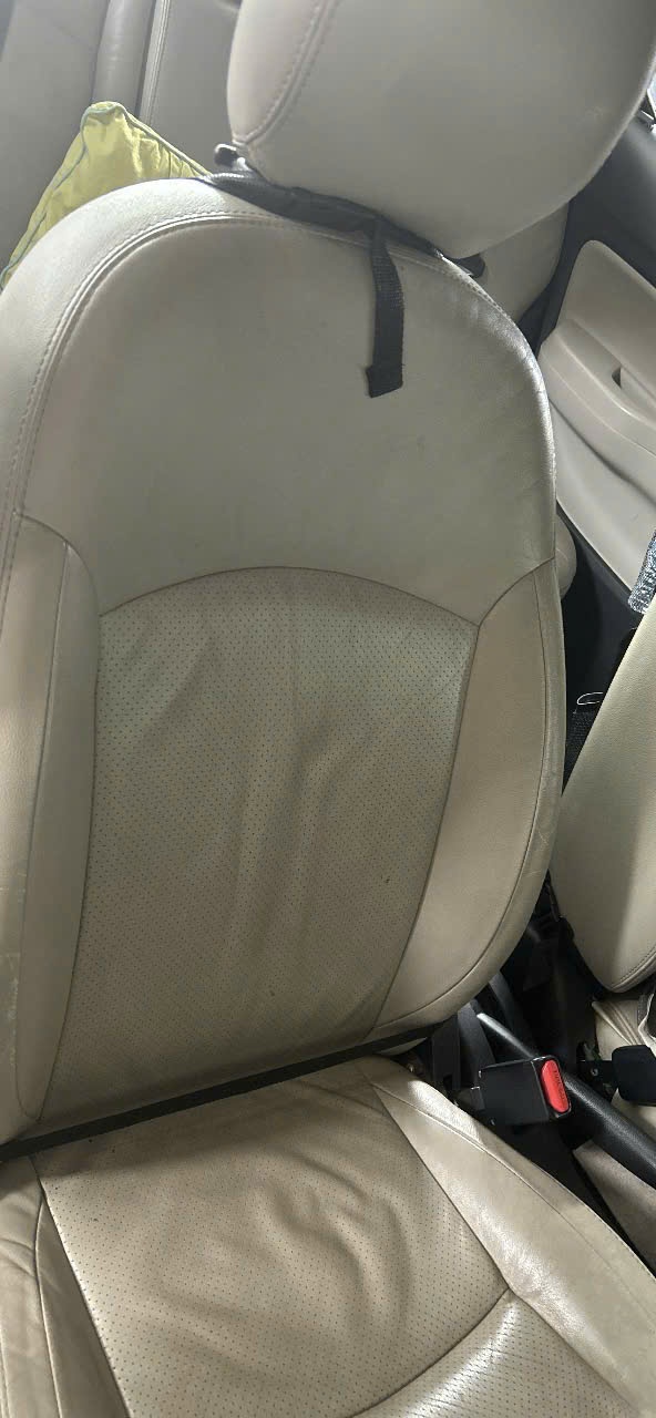 Mitsubishi Attrage 1.2 AT 2015 - Nội thất 3