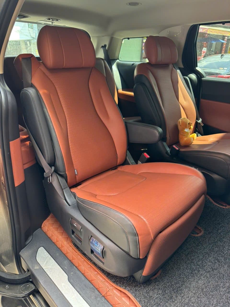 Kia Carnival 2024 Premium 2.2D 7S - Nội thất 4