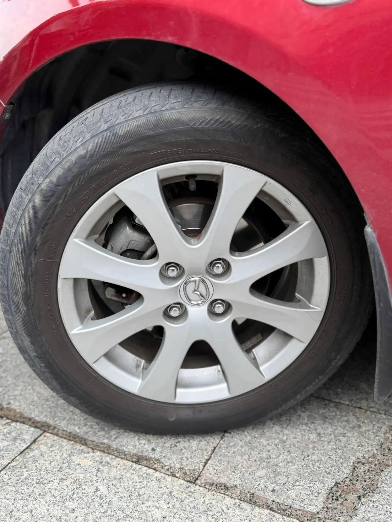 Mazda 2 2015 S - Ngoại thất 9