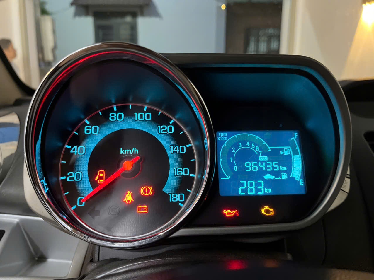 Chevrolet Spark LT 1.0 MT 2014 - Nội thất 8