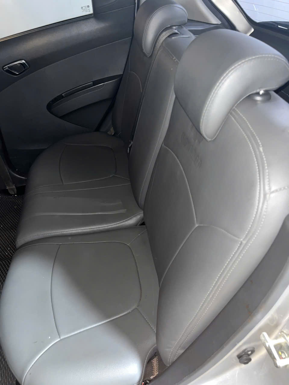 Chevrolet Spark LT 1.0 MT 2014 - Nội thất 11