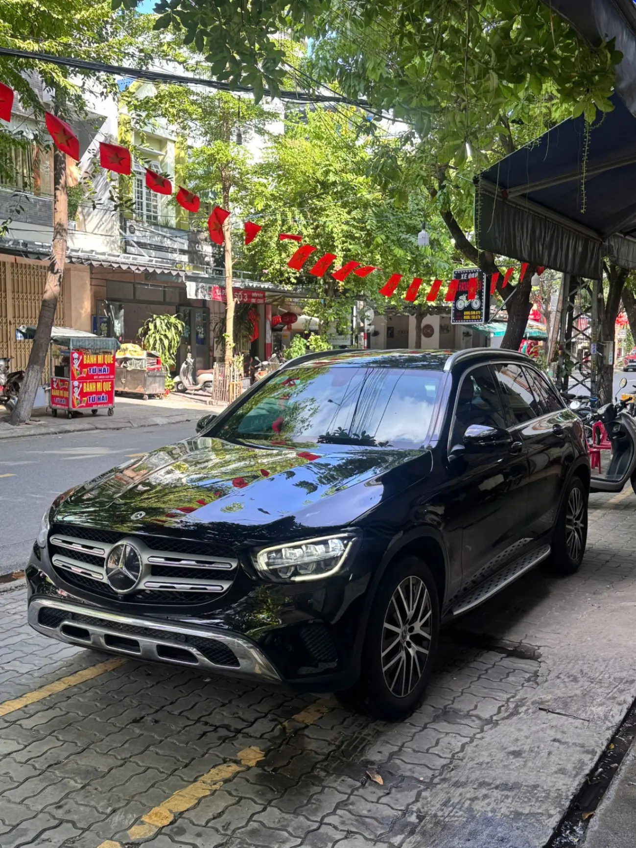 Mercedes GLC 2021 200 4Matic - Ngoại thất 5