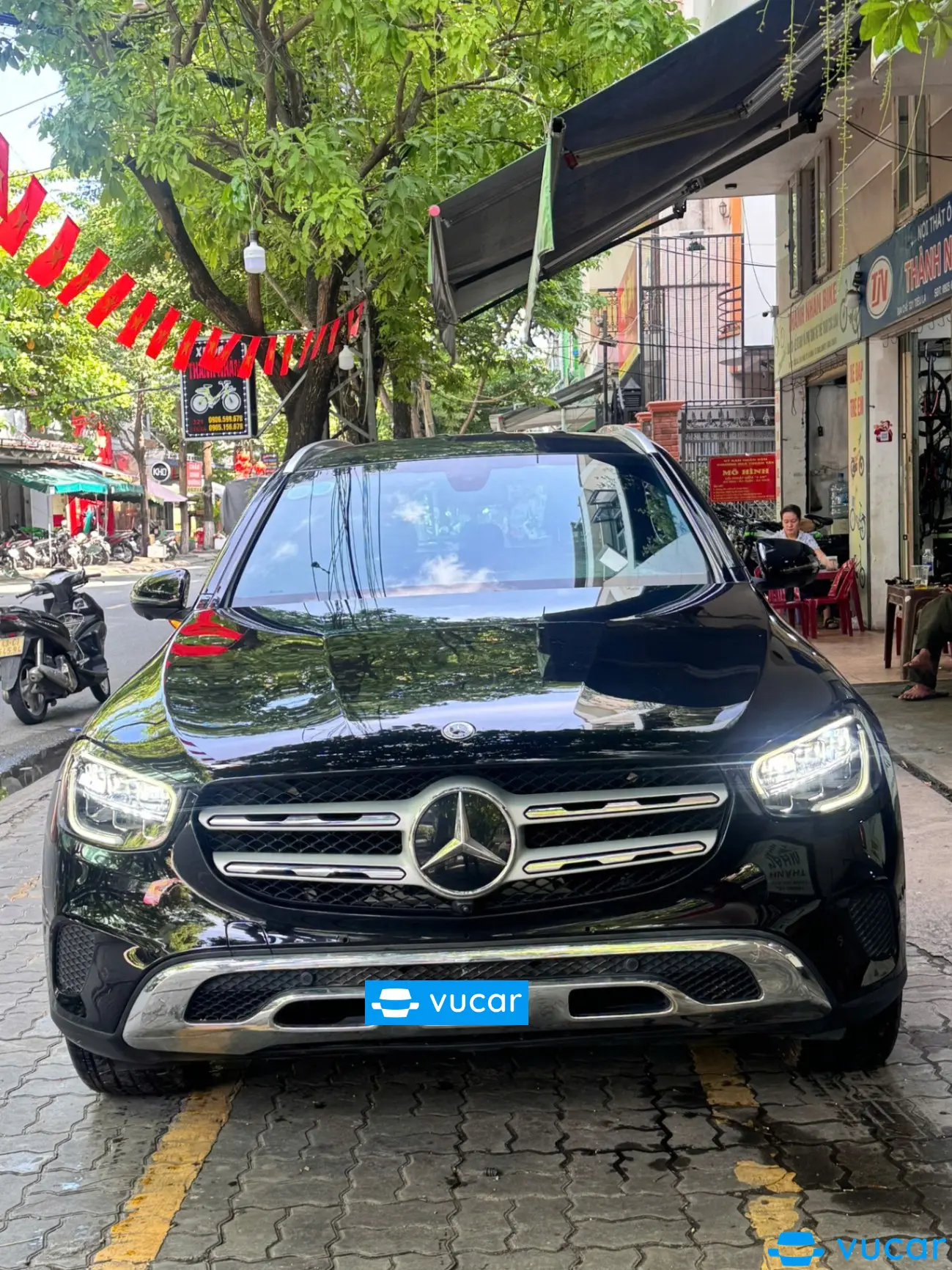 Mercedes GLC 2021 200 4Matic - Ngoại thất 7